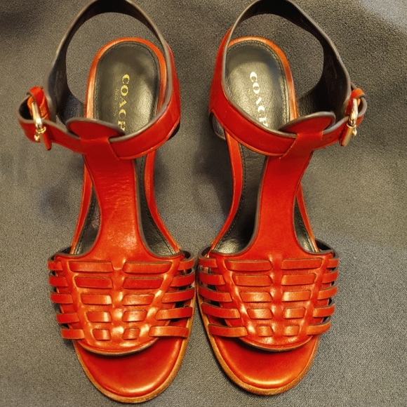 Coach Leather Izzie Red Woven High Heel Sandal Pumps, Size 6 - Picture 3 of 11